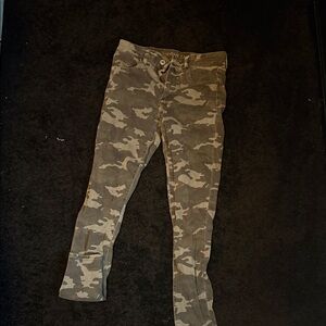 American Eagle Outfitters Kids Camo Pants